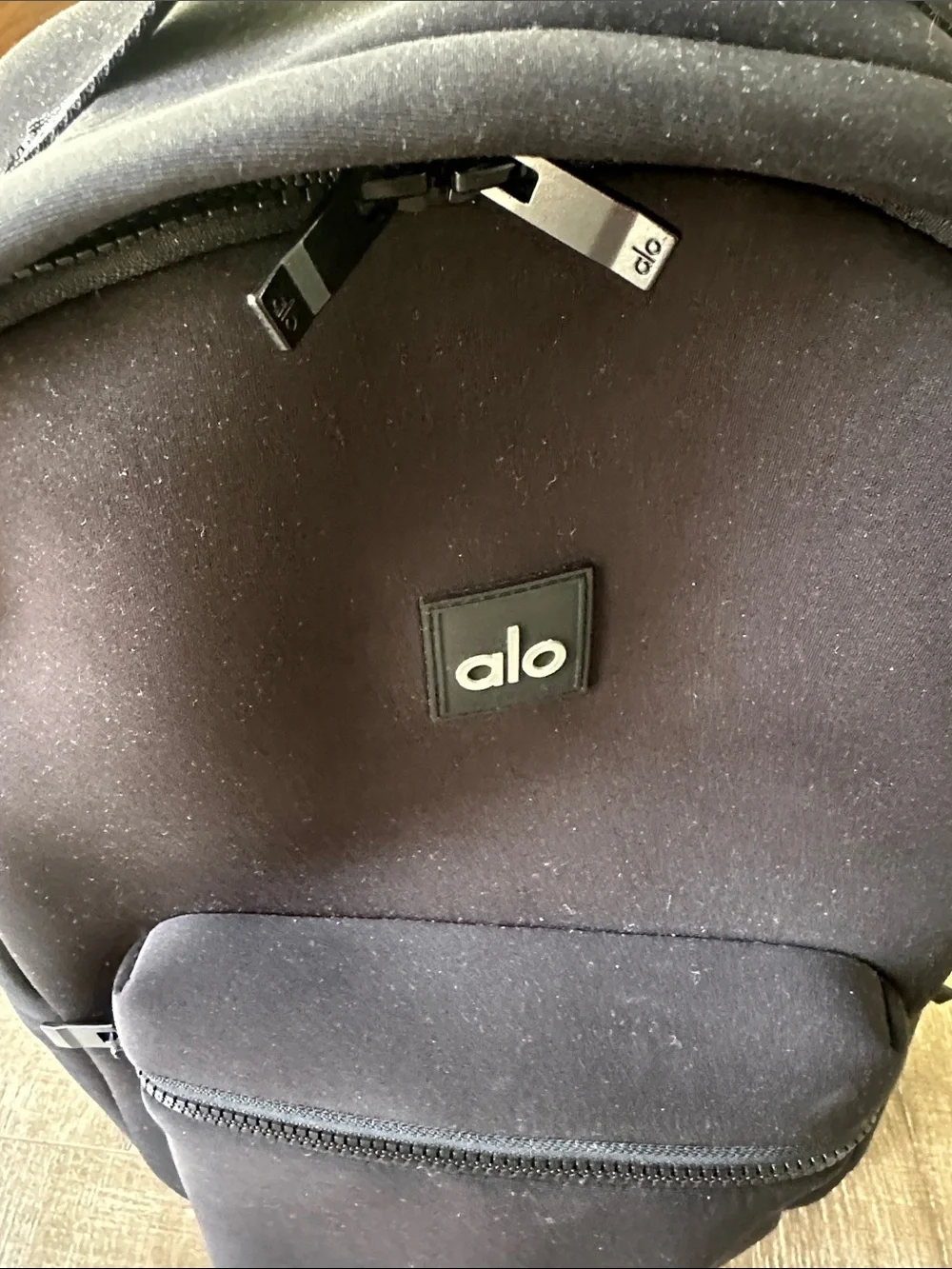 EUC ALO Yoga Stow Black Neoprene Backpack with Front Zip Pocket